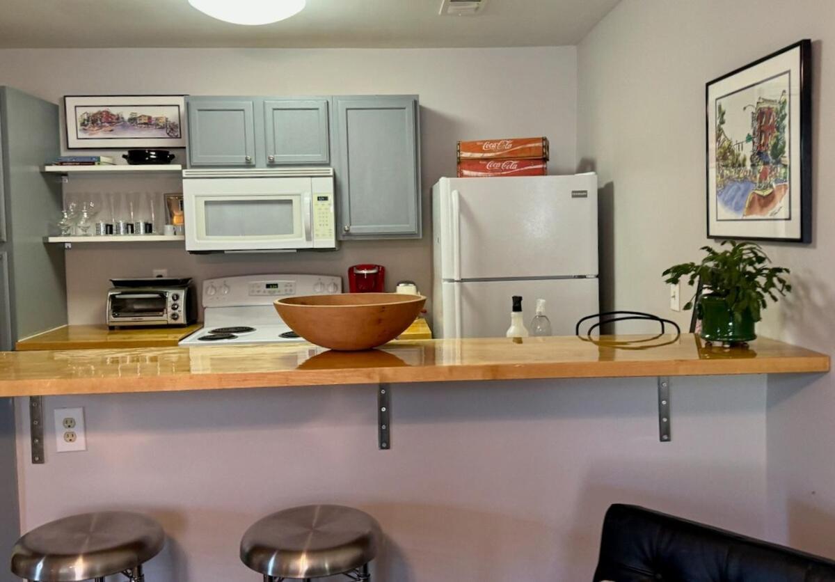 8 Min To Uga New Loft Near Downtown At Uga Free Wifi And Coffee Holiday home *