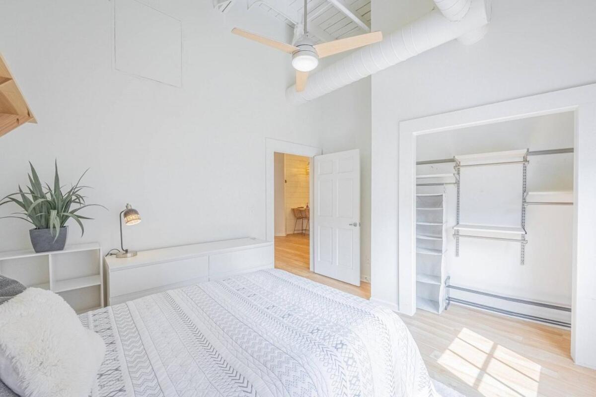 Darlin' Downtown Dawghouse Holiday home