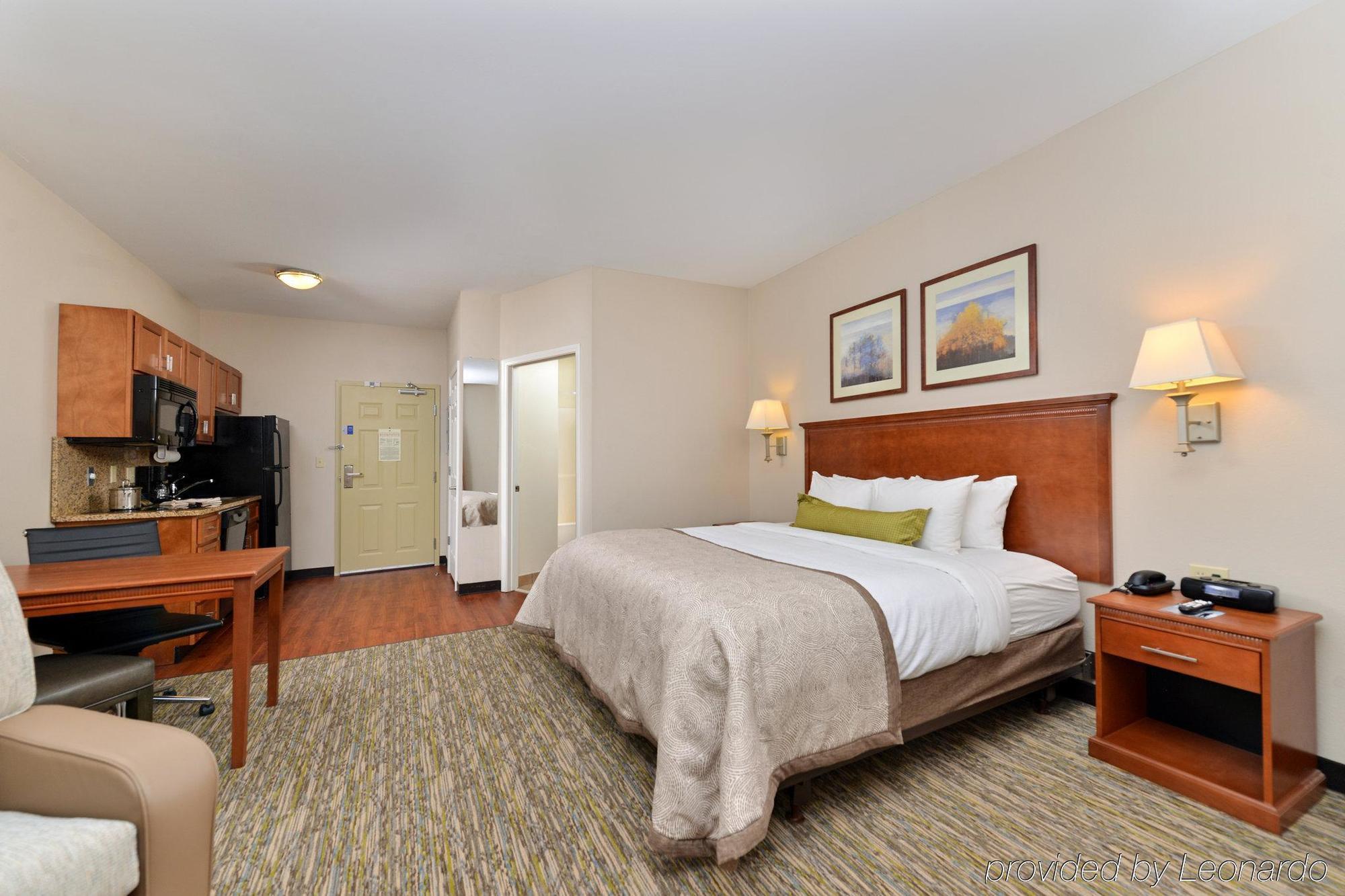 Candlewood By Ihg