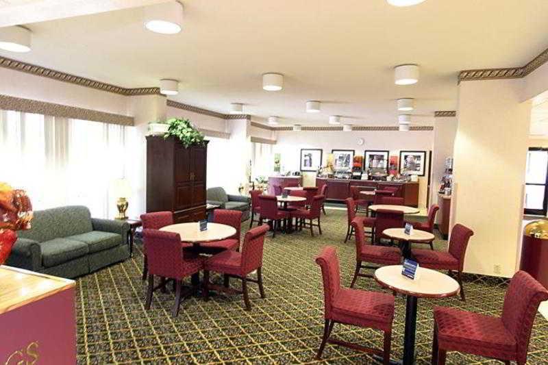 Hotel Hampton