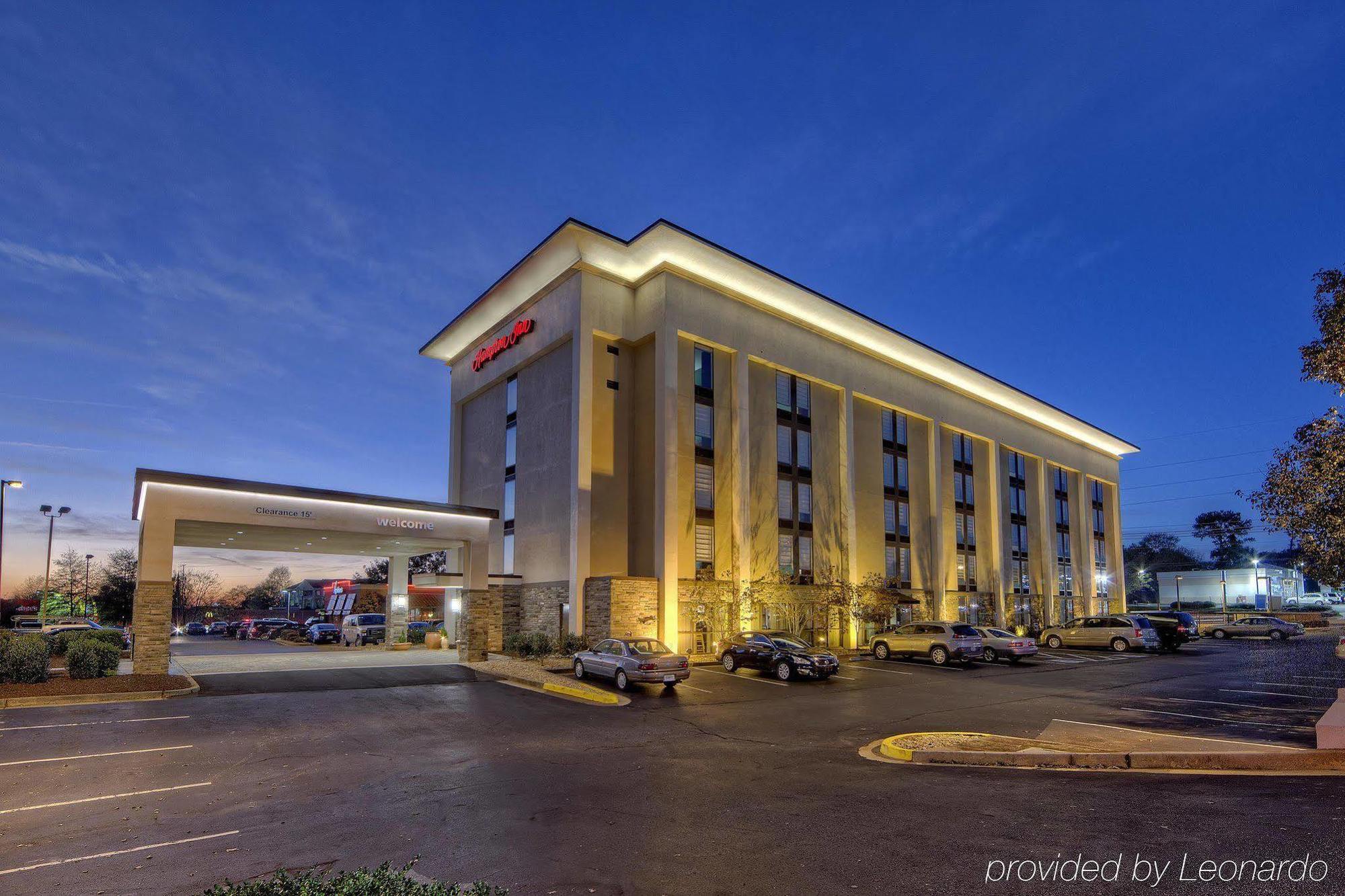 Hotel Hampton 3*