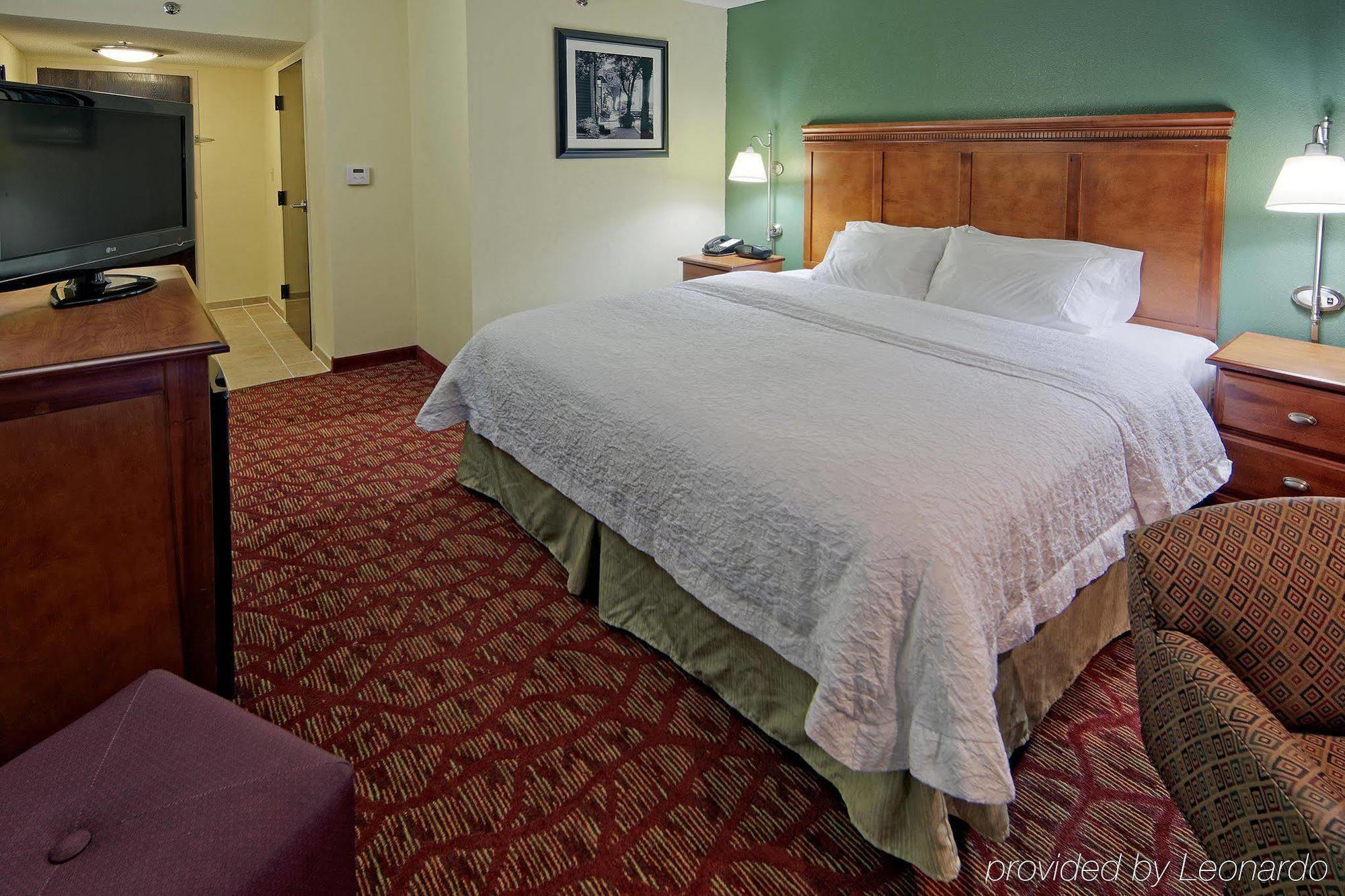 Hotel Hampton 3*