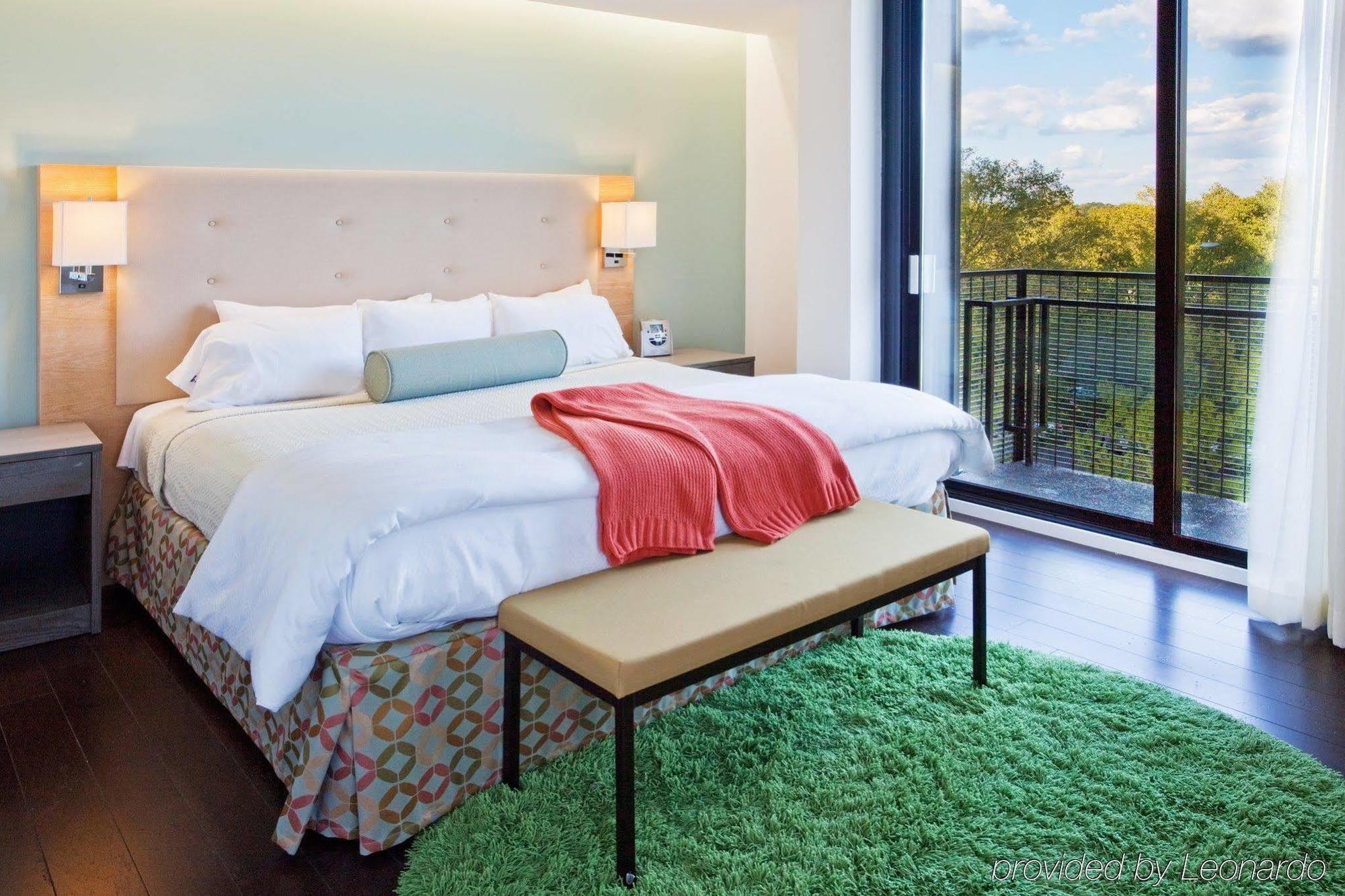 Indigo - Area By Ihg Hotel 3*