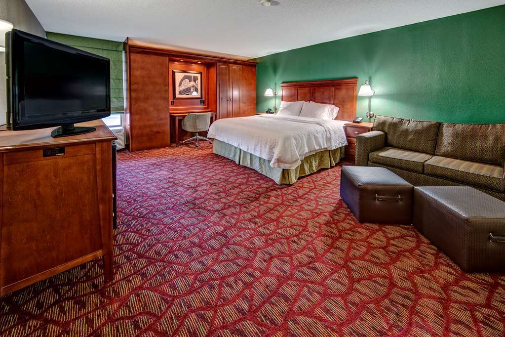 Hotel Hampton Athens
