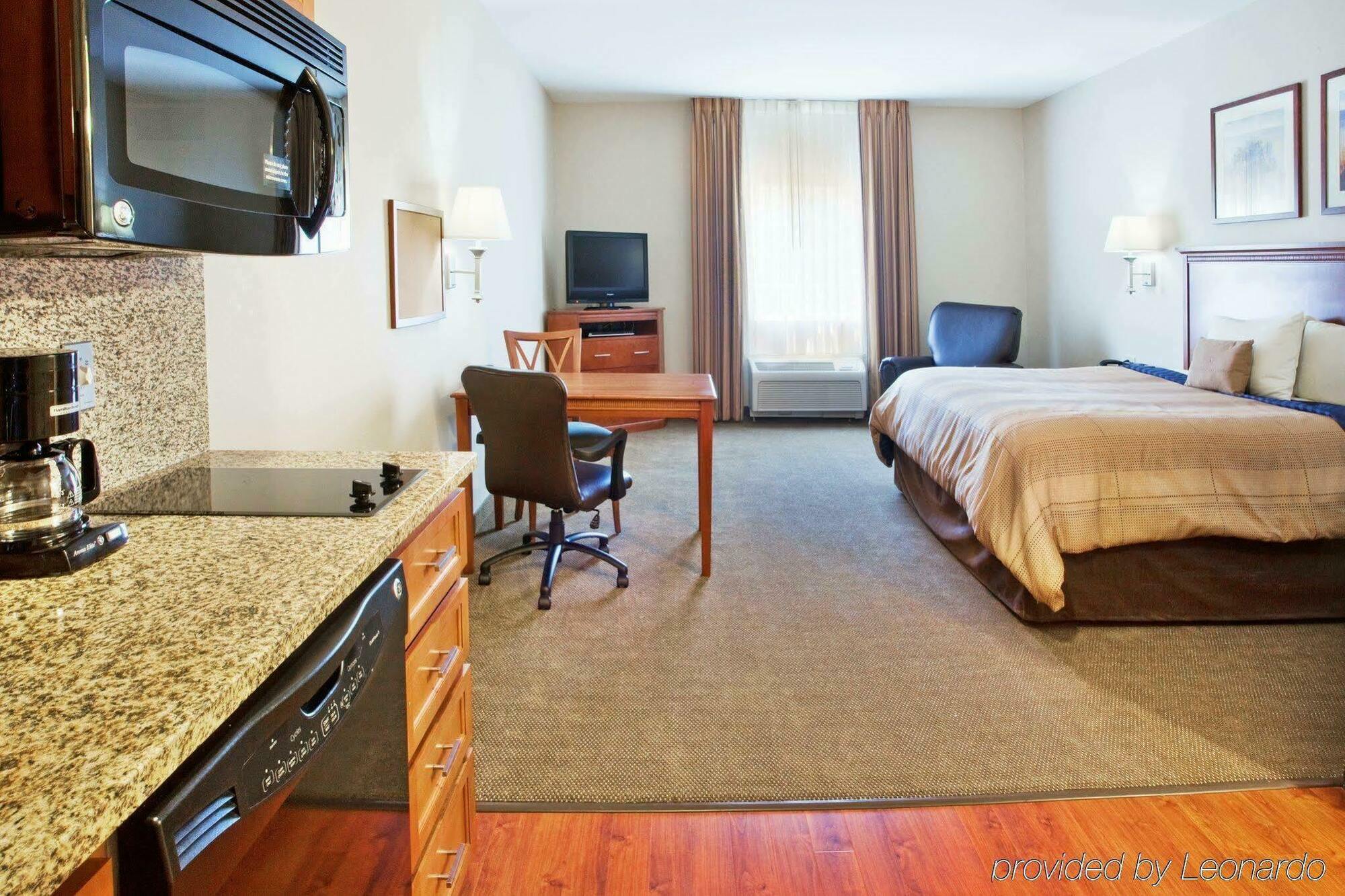 Hotel Candlewood By Ihg Athens