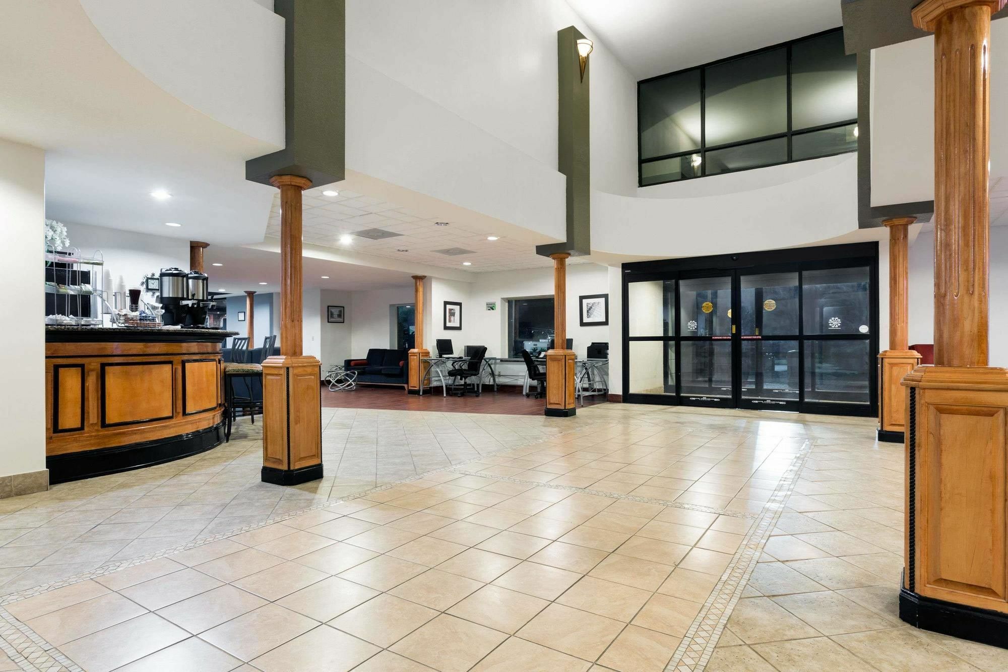 Wingate By Wyndham Ga 3* Athens